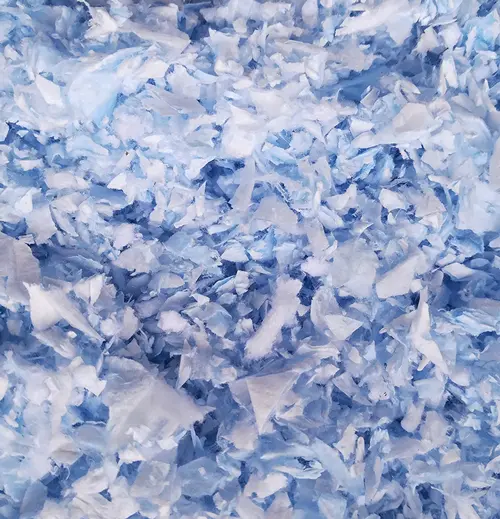 Photo masque broyé Keenat, sensibilisation, collecte, recyclage et valorisation des déchets