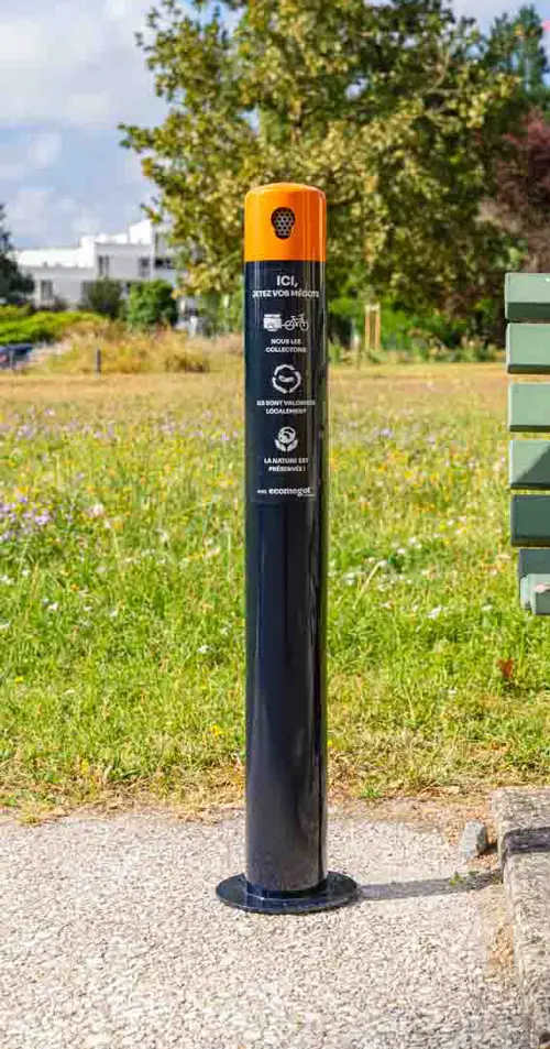 Solution cendrier extérieur sur pied Atlantique Keenat, sensibilisation, collecte recyclage et valorisation des déchets