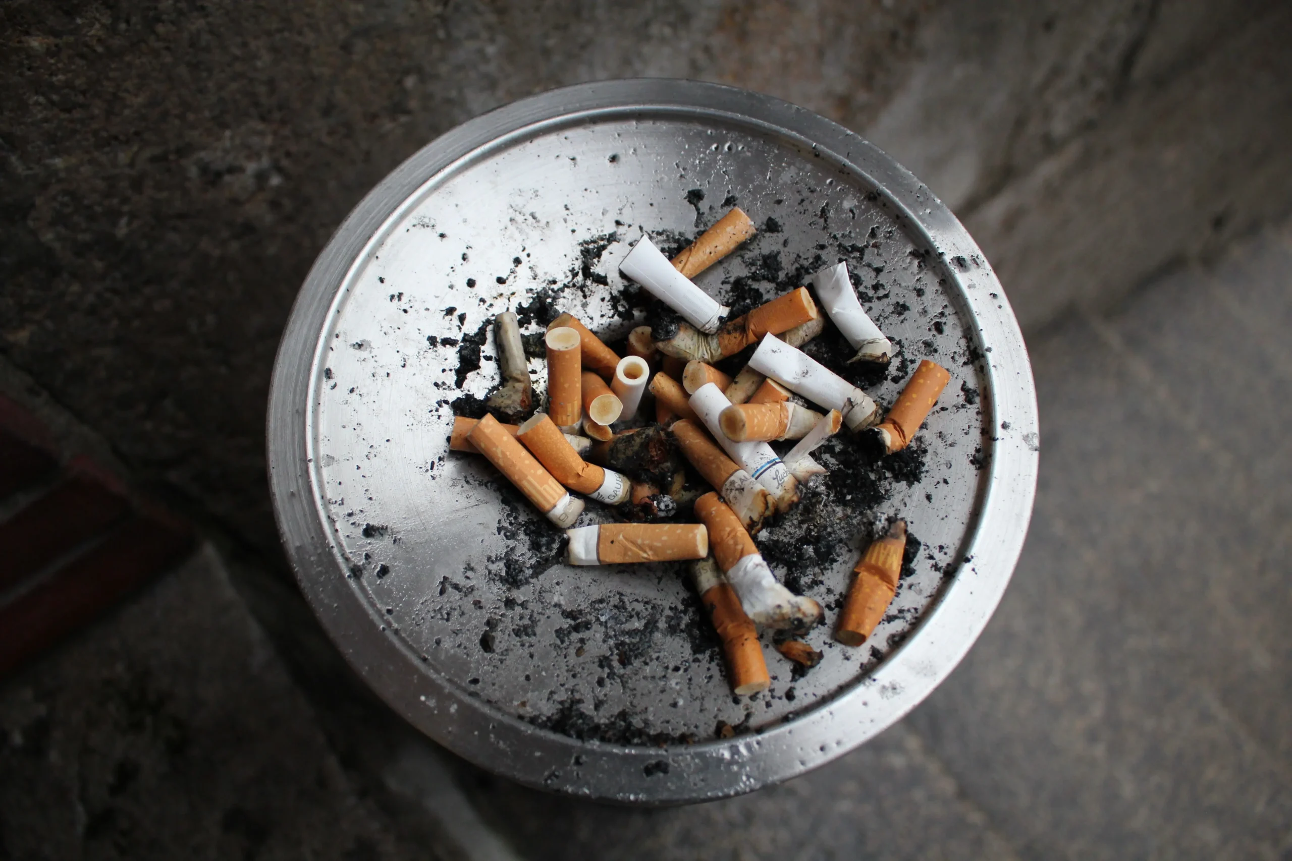 La pollution des mégots même éteints