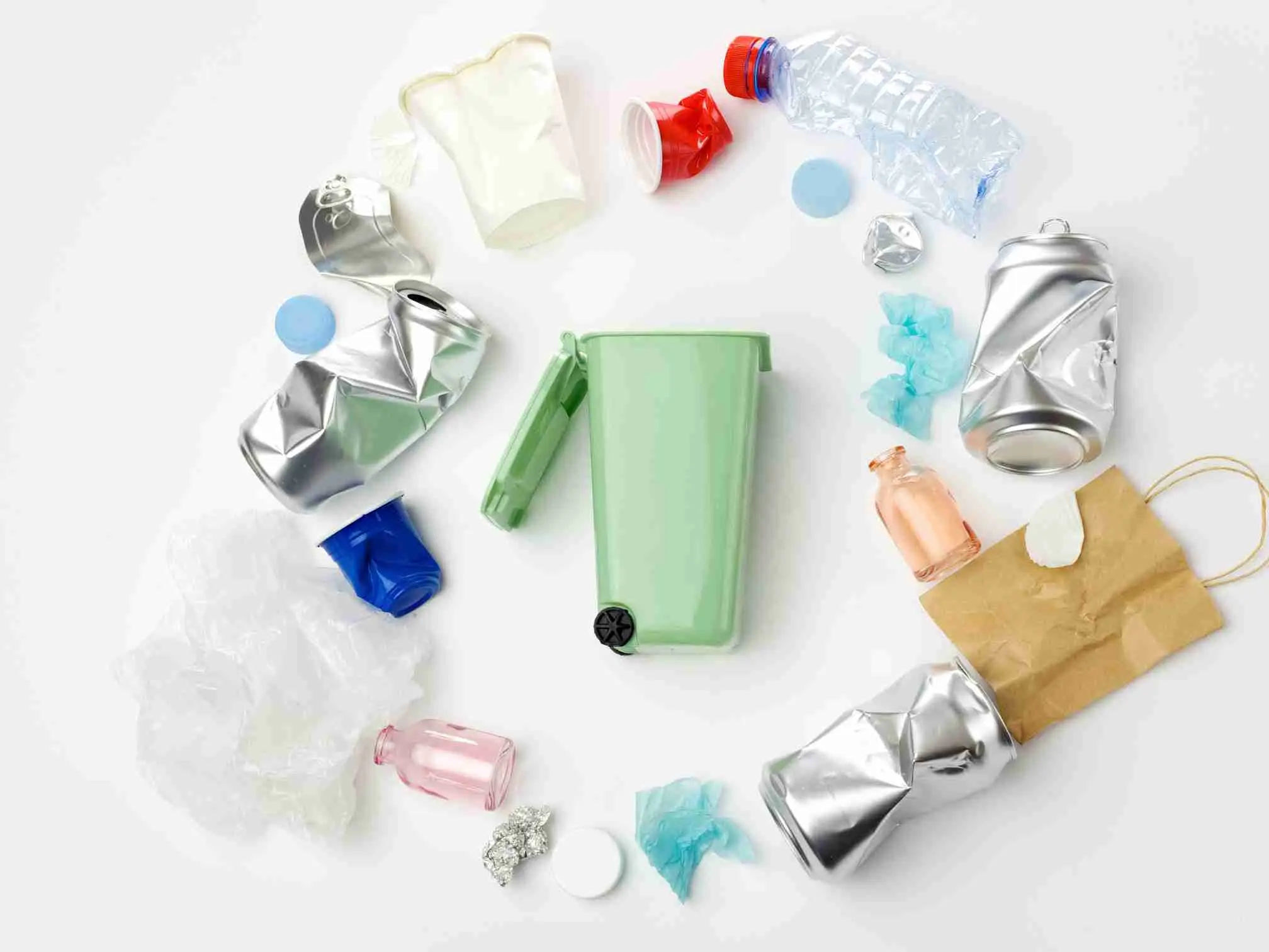 Les mégots de cigarette contiennent du plastique