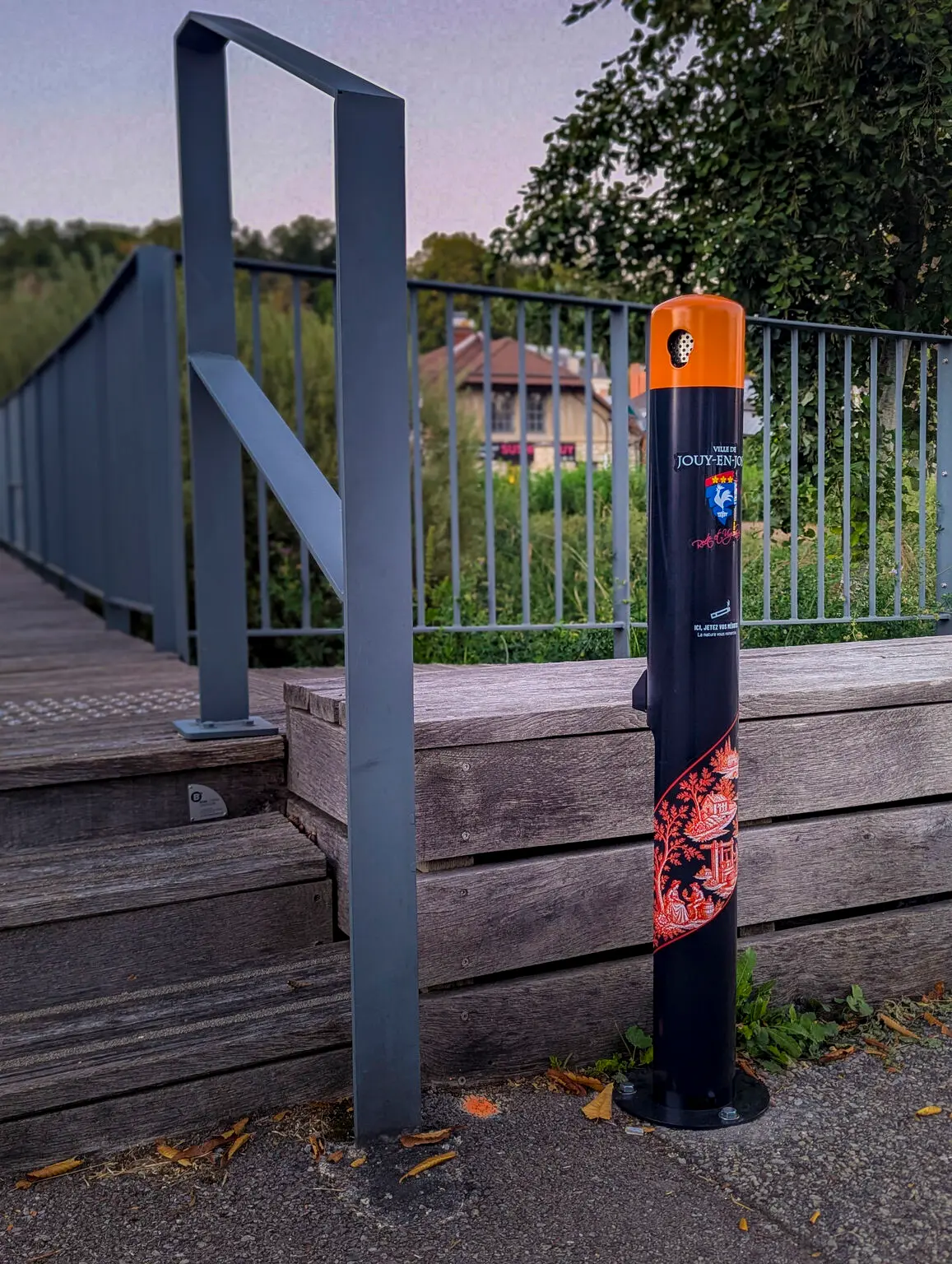 Cendriers extérieurs personnalisés pour les villes